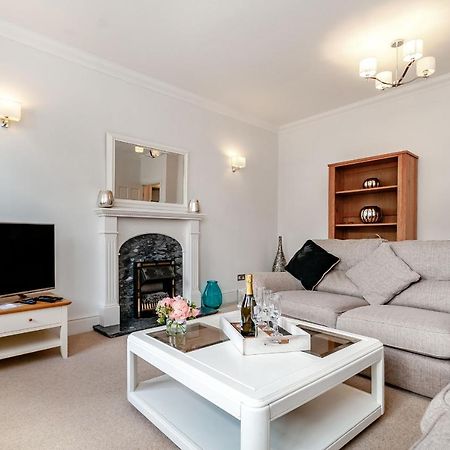 8 Kents Bank House Apartment Grange-over-Sands Екстериор снимка