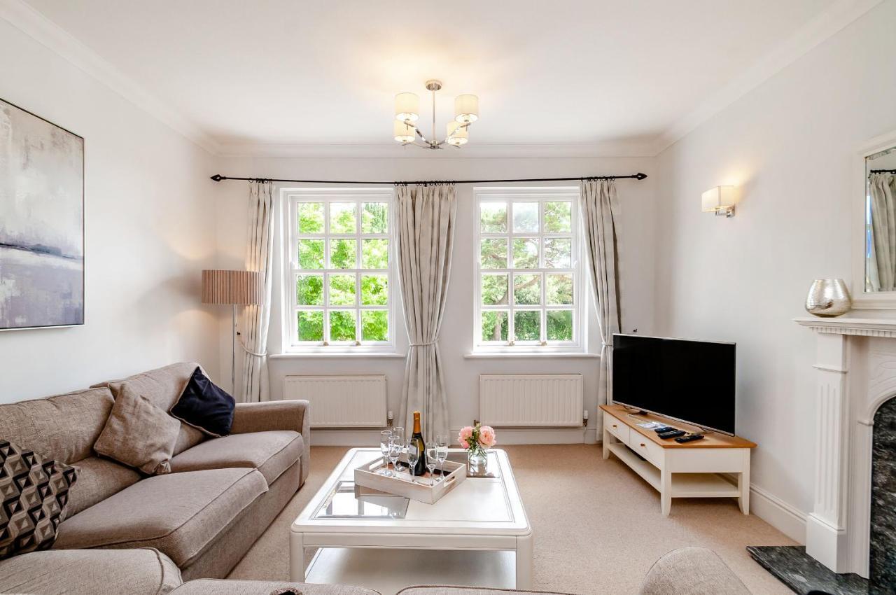 8 Kents Bank House Apartment Grange-over-Sands Екстериор снимка