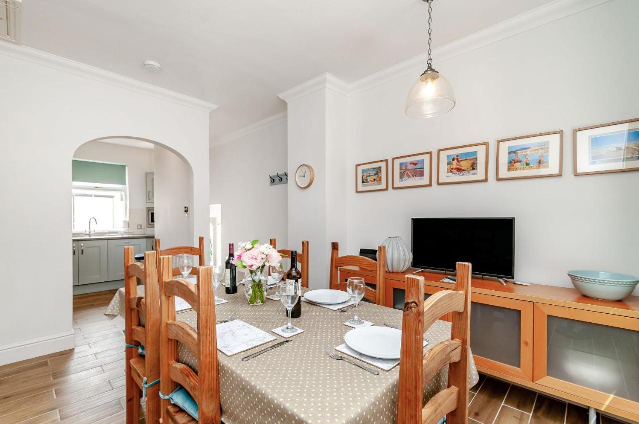 8 Kents Bank House Apartment Grange-over-Sands Екстериор снимка