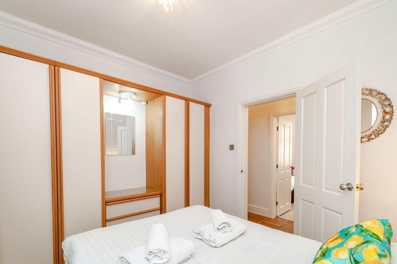8 Kents Bank House Apartment Grange-over-Sands Екстериор снимка