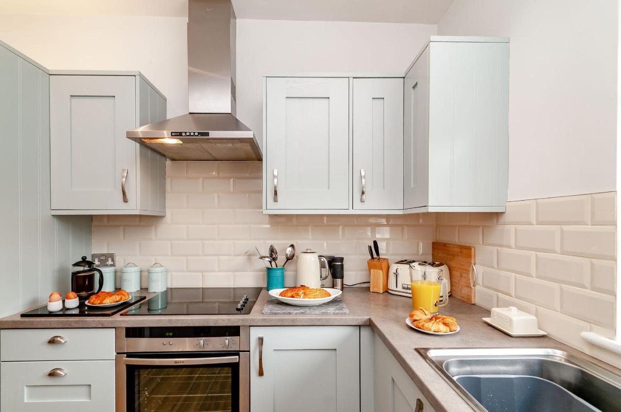 8 Kents Bank House Apartment Grange-over-Sands Екстериор снимка