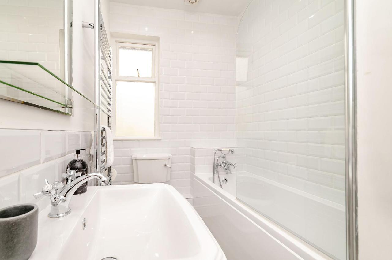 8 Kents Bank House Apartment Grange-over-Sands Екстериор снимка